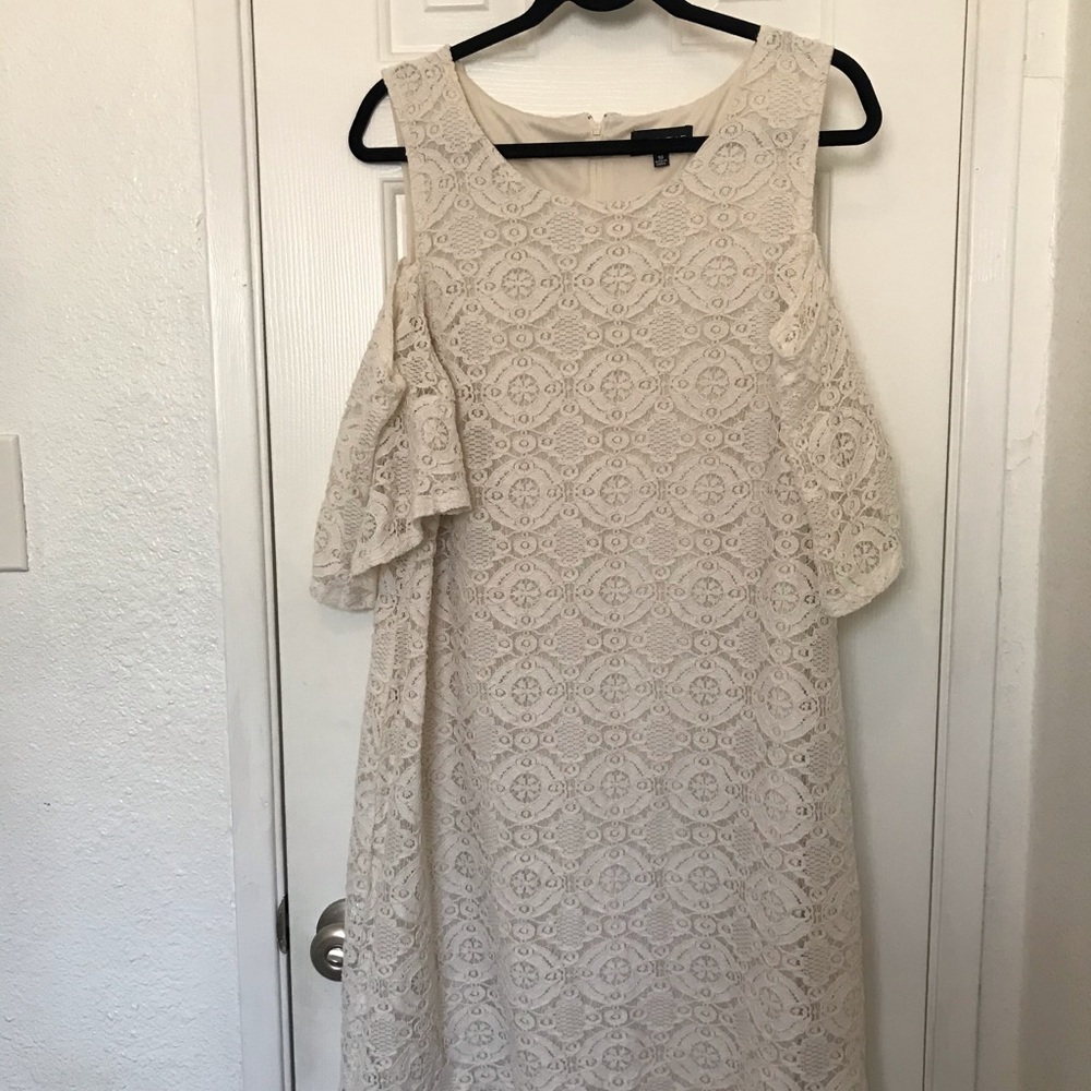 Cold shoulder dress / firm price